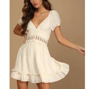 Women's Lace Puff-Sleeve Mini Dress